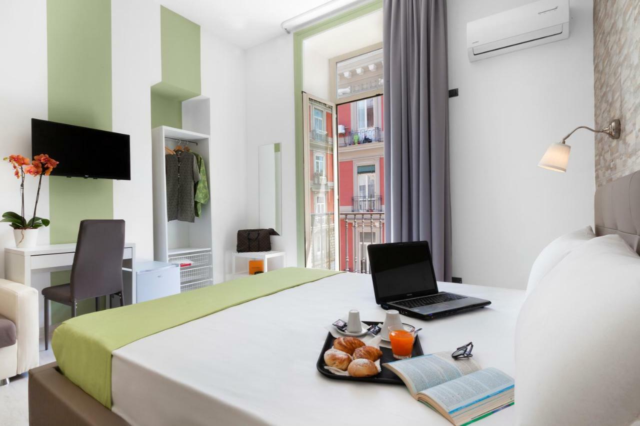 Rainbow Napoli Bed and Breakfast Buitenkant foto